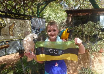 Akcja Flaga 2016 CCIG - Sylwia z papugami